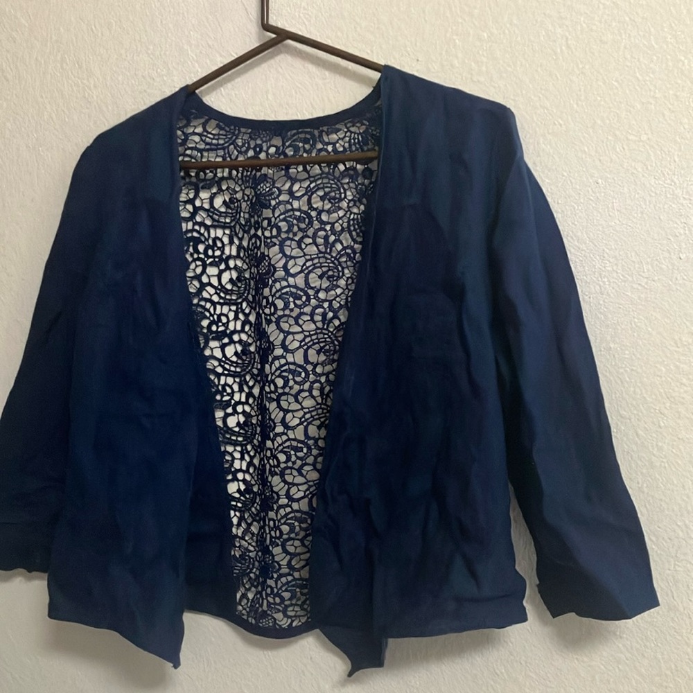 FINAL MARKDOWN Chicos lace back jacket